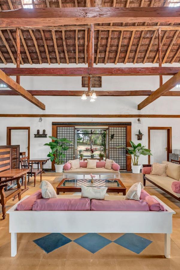 Saffronstays Laburnum House, Wada - Palghar Kültér fotó